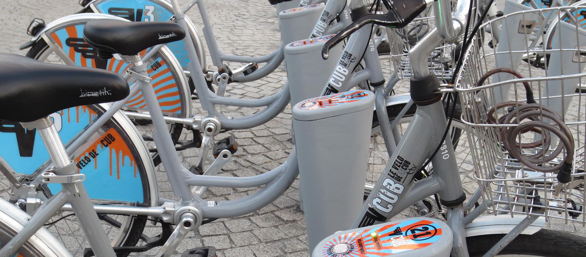 Shifting a bicycle sharing scheme into NFC: the VCUB Mobile project